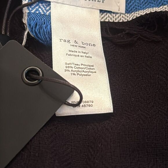 NWT rag & bone Lance Logo Scarf in navy - Picture 4 of 5